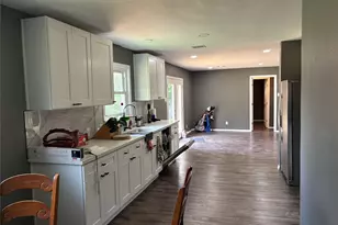 7122 Sharpcrest St, Houston, TX 77074 - Photo 10