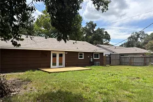 7122 Sharpcrest St, Houston, TX 77074 - Photo 24