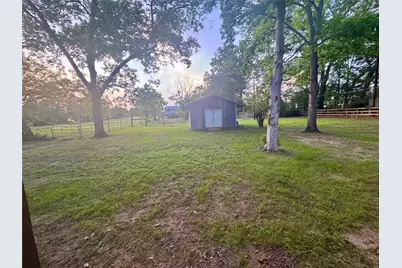 2500 E Houston Avenue, Crockett, TX 75835 - Photo 2