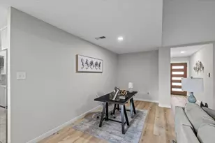 5933 Sanford Rd, Houston, TX 77096 - Photo 12