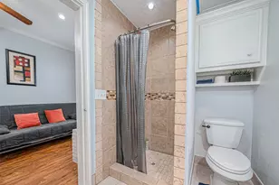 118 Jenkins St, Houston, TX 77003 - Photo 16