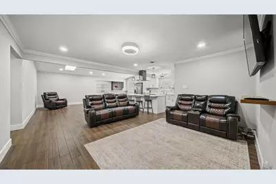 550 Slumberwood Drive, Houston, TX 77013 - Photo 8
