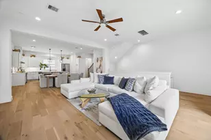 956 Dunleigh Meadows Ln, Houston, TX 77055 - Photo 8