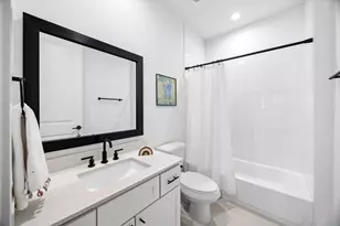 956 Dunleigh Meadows Ln, Houston, TX 77055 - Photo 20