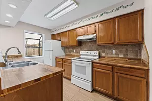 5917 Fairdale Ln, Houston, TX 77057 - Photo 8