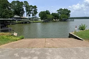 152 E Oak Shadows, Onalaska, TX 77360 - Photo 14