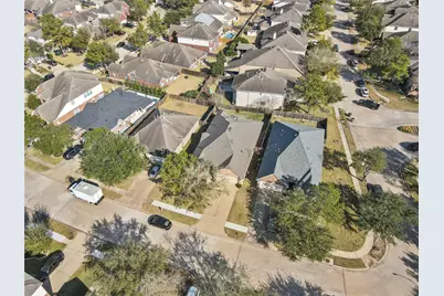 2625 Emerald Springs Court, Pearland, TX 77584 - Photo 34