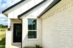 4814 Petunia Bloom, Pinehurst, TX 77362 - Photo 2