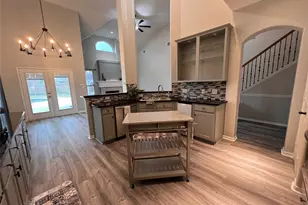 435 Twin Timbers Ln, Kemah, TX 77565 - Photo 4