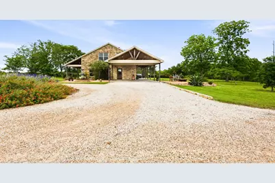 7835 Berger Rd, Schulenburg, TX 78956 - Photo 4