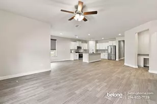 2436 Matador Rand Dr, Hudson Oaks, TX 76087 - Photo 4