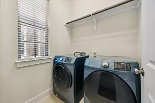 13001 Hymeadow Dr, Austin, TX 78729 - Photo 12