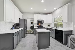 7406 Kyle Trail Ct, Richmond, TX 77407 - Photo 6