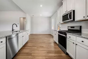 15683 Honey Cv Dr, Conroe, TX 77303 - Photo 10