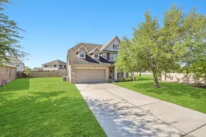 5002 Creekside Avenue, Baytown, TX 77523 - Photo 2