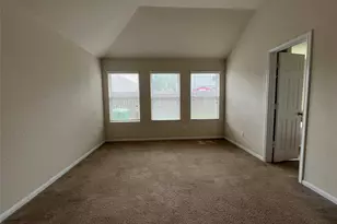 8027 Narrow Brook Way, Houston, TX 77016 - Photo 10