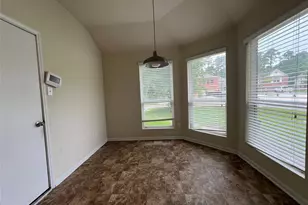 8027 Narrow Brook Way, Houston, TX 77016 - Photo 4