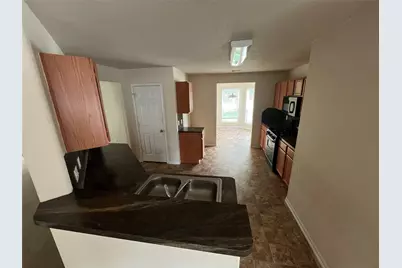8027 Narrow Brook Way, Houston, TX 77016 - Photo 2