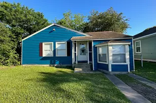 5407 Menard Ave, Galveston, TX 77551 - Photo 1