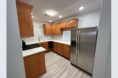 5407 Menard Avenue, Galveston, TX 77551 - Photo 6