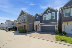 10965 Swang Link Dr, Houston, TX 77043 - Photo 4