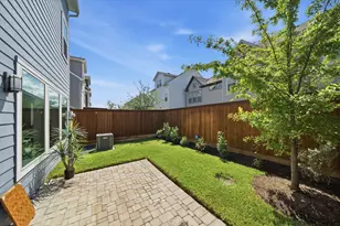 10965 Swang Link Dr, Houston, TX 77043 - Photo 2