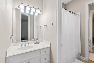 14534 Iron Horseshoe Ln, Houston, TX 77044 - Photo 24