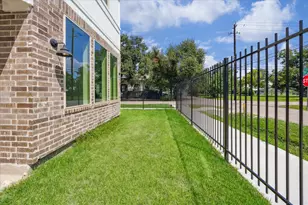 1605 Roy St, Houston, TX 77007 - Photo 30