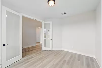 13614 Hartwell Bend Drive, Texas City, TX 77568 - Photo 18