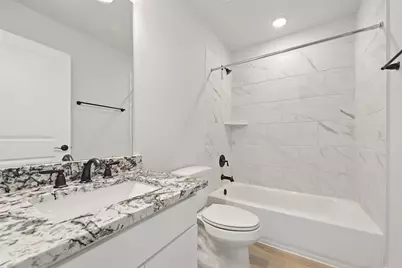 13614 Hartwell Bend Drive, Texas City, TX 77568 - Photo 38