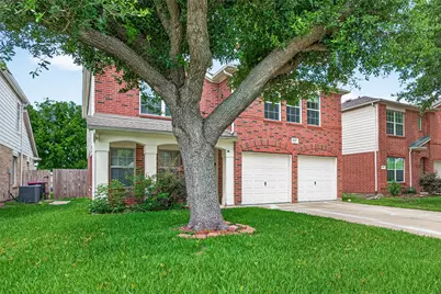 15007 Sugar Sands Drive, Sugar Land, TX 77498 - Photo 4