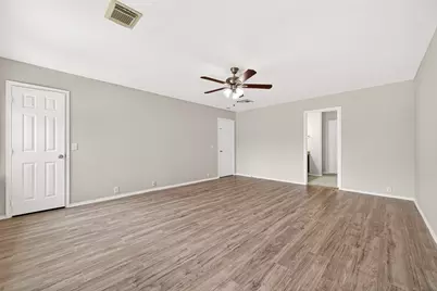 15007 Sugar Sands Drive, Sugar Land, TX 77498 - Photo 40