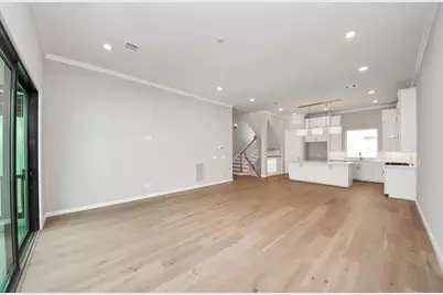4026 Blossom Street, Houston, TX 77007 - Photo 10