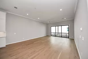 4026 Blossom St, Houston, TX 77007 - Photo 8