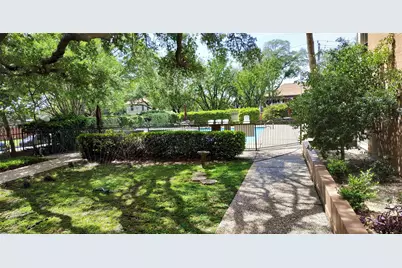 7520 Hornwood Drive #901, Houston, TX 77036 - Photo 18