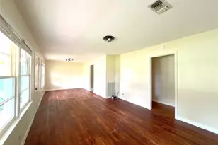 2206 Nancy Lou St, El Campo, TX 77437 - Photo 12