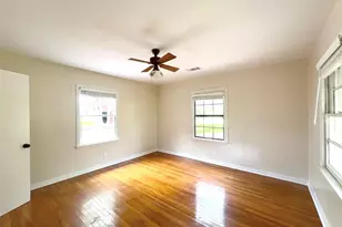 2206 Nancy Lou St, El Campo, TX 77437 - Photo 20