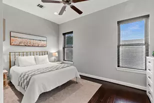 1707 Crockett St, Houston, TX 77007 - Photo 18