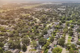 13703 Cologne Dr, Houston, TX 77065 - Photo 36