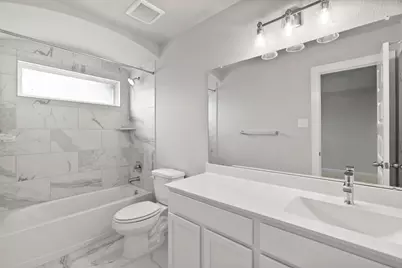 11907 Royal Willow Lane, Houston, TX 77066 - Photo 18