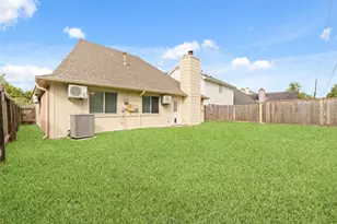 13551 Pasa Robles Ln, Houston, TX 77083 - Photo 28