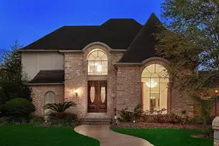1111 Fleetwood Pl Dr, Houston, TX 77079 - Photo 1