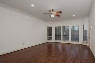 1111 Fleetwood Pl Dr, Houston, TX 77079 - Photo 16