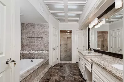 1111 Fleetwood Place Drive, Houston, TX 77079 - Photo 18