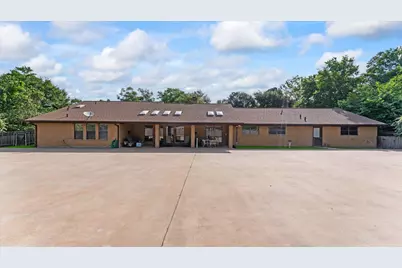 120 Hickory Street, Huntsville, TX 77320 - Photo 4