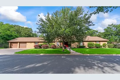 120 Hickory Street, Huntsville, TX 77320 - Photo 1