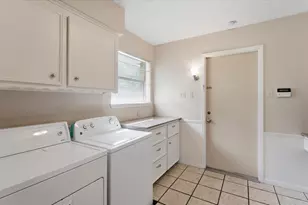 120 Hickory St, Huntsville, TX 77320 - Photo 44