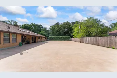 120 Hickory Street, Huntsville, TX 77320 - Photo 8