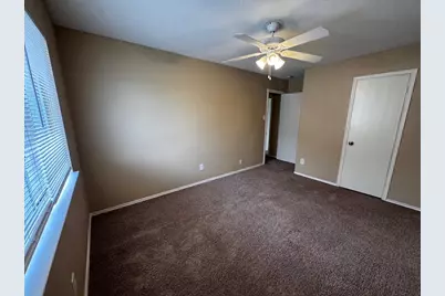 1411 Hallcroft Ln Lane, Houston, TX 77073 - Photo 12