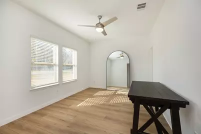 2819 Roman Forest Boulevard, New Caney, TX 77357 - Photo 8